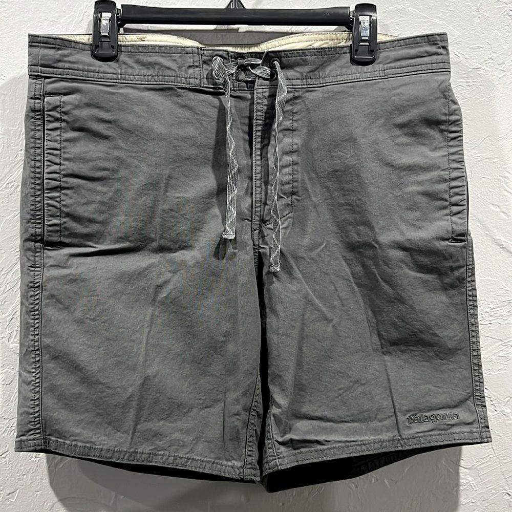 🔥🔥 PATAGONIA Chino Worn Wear Shorts Dark Grey Men Size 34 - EXCELLENT Conditio